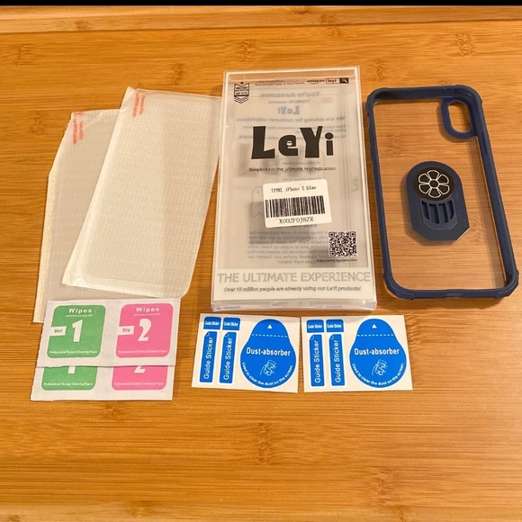 iPhone X/XS case w/scr. Prot. & stand - Picture 3 of 5